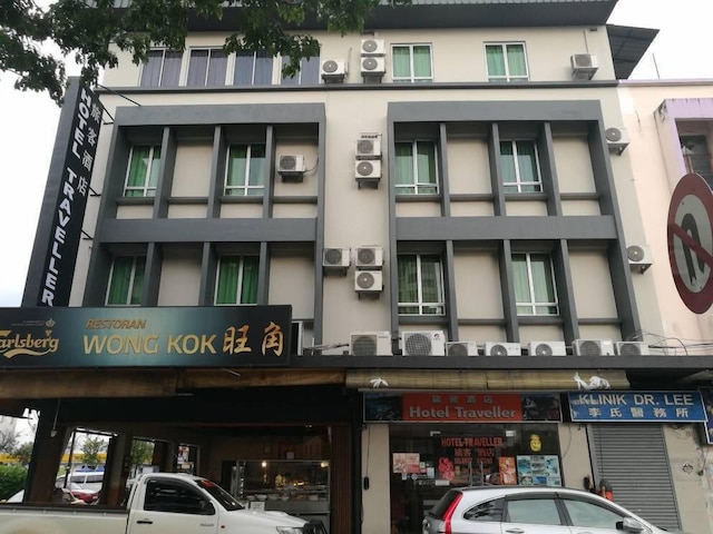 ホテル トラベラー