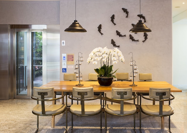 ホテル  クローバー 769 ノース ブリッジ ロード