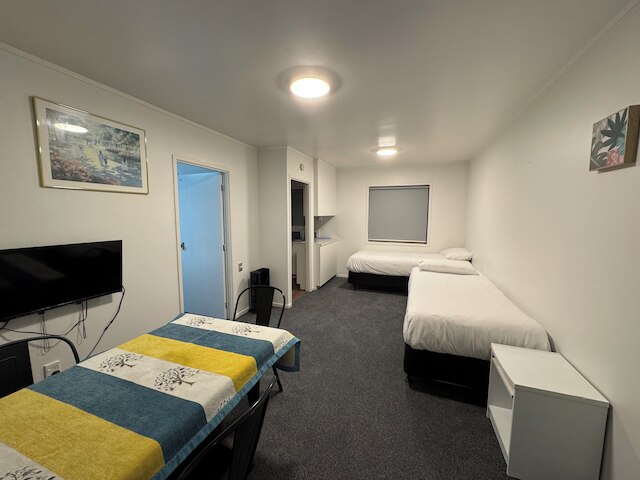 シエスタ モーテル