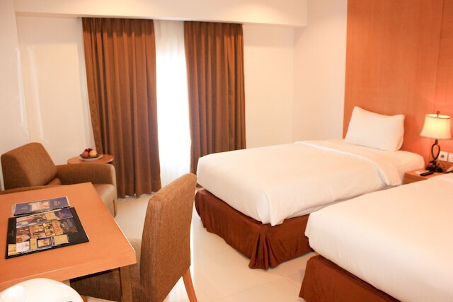 グランド アジア ホテル