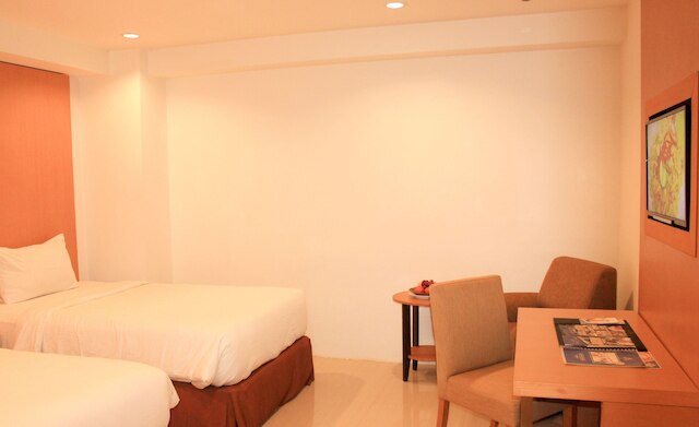 グランド アジア ホテル