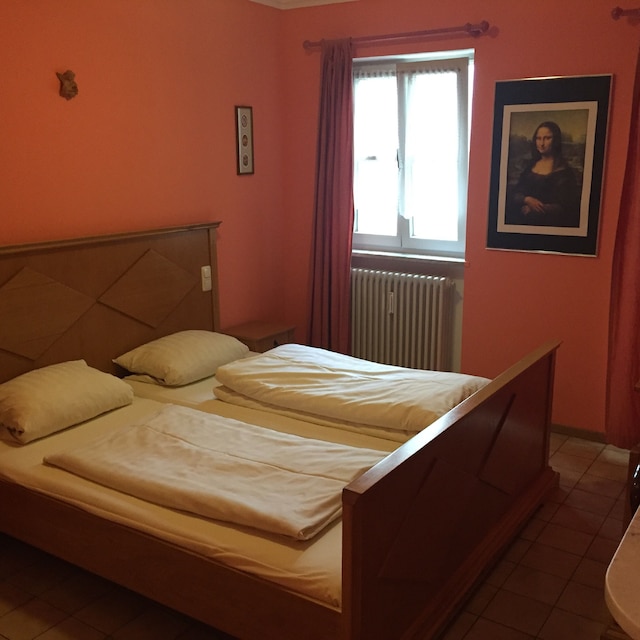 ペンション モナ リザ