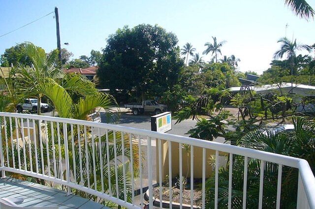 パシフィック サンズ ホリデイ アパートメンツ