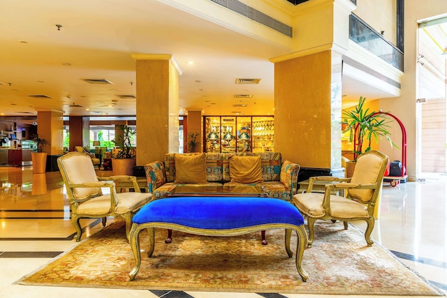 ゴールデン チューリップ ジャイプール