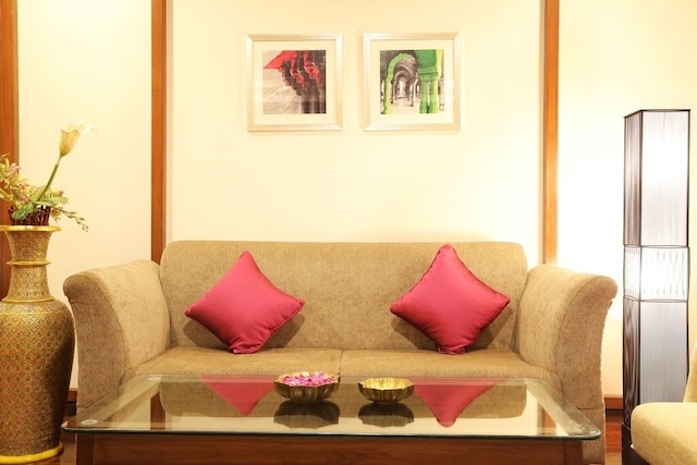 ゴールデン チューリップ ジャイプール