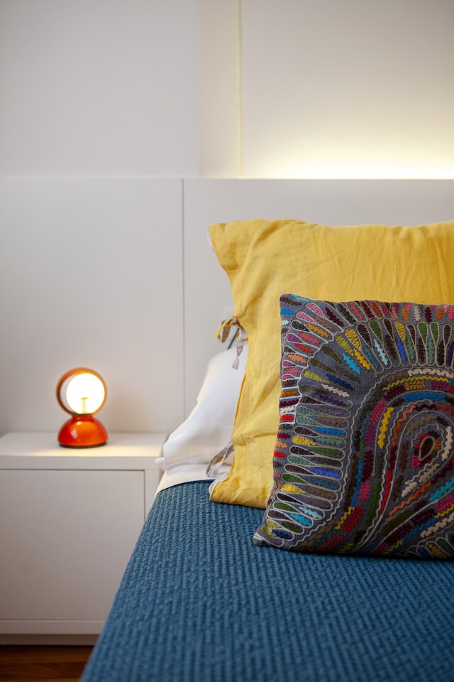 カ デラ シンミア