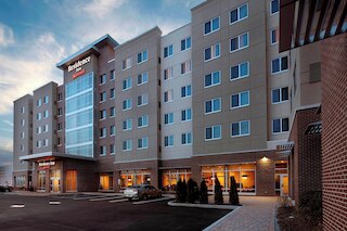 レジデンス イン シコーカス メドーランズ