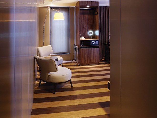 ホテル リラックス (旅樂序)