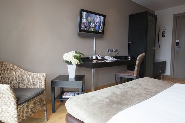 ベストウェスタンソルナビジネスパーク