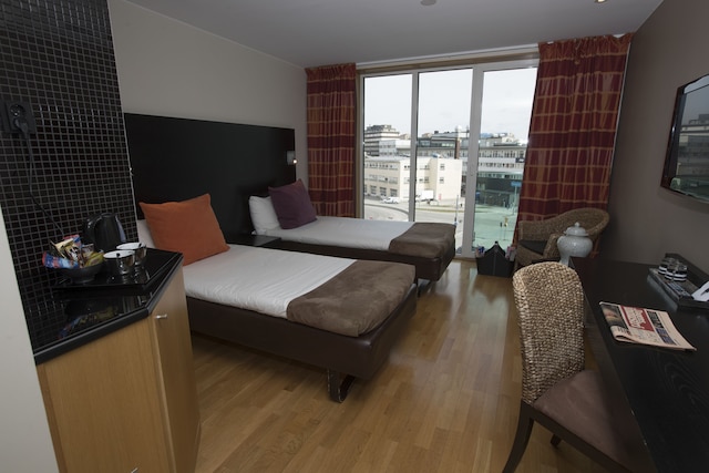 ベストウェスタンソルナビジネスパーク