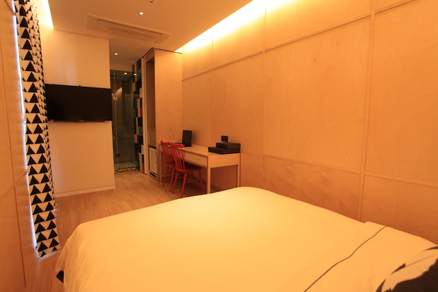 ホテル ザ デザイナーズ チョンノ