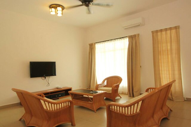 サンフラワー ハウス