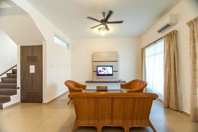 サンフラワー ハウス