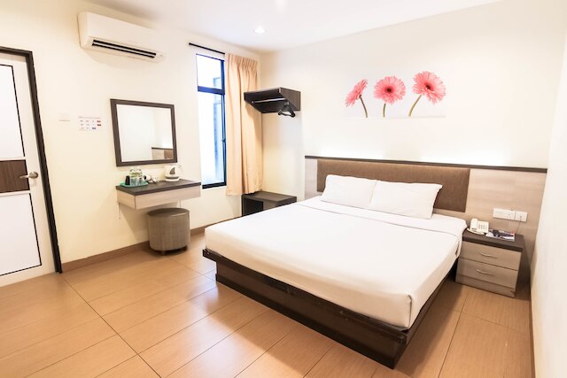 サンフラワー ホテル マラッカ