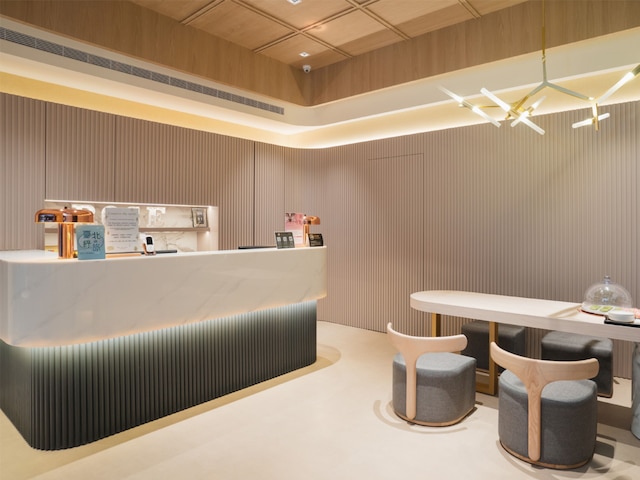 ロイヤル ローズ ホテル 中山 ブランチ