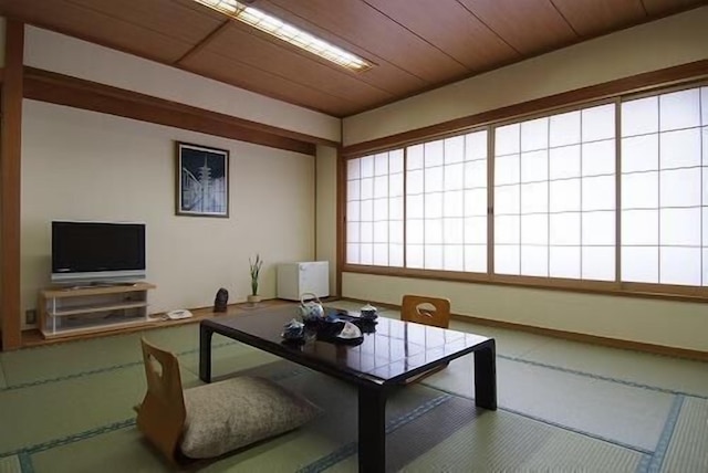 嵯峨グレースホテル