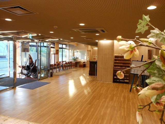 嵯峨グレースホテル