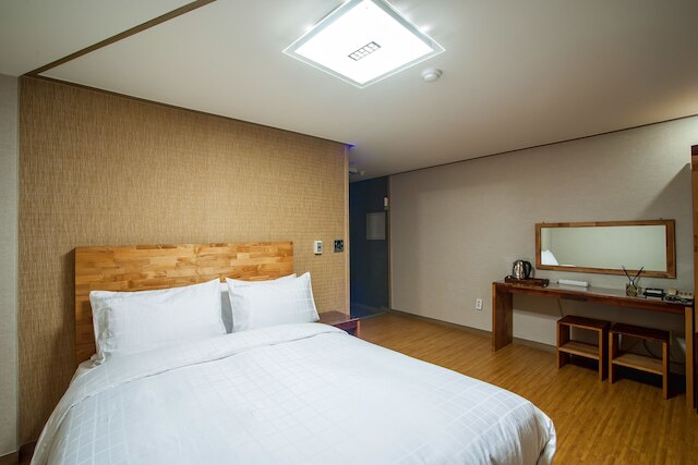 ホテル メープル