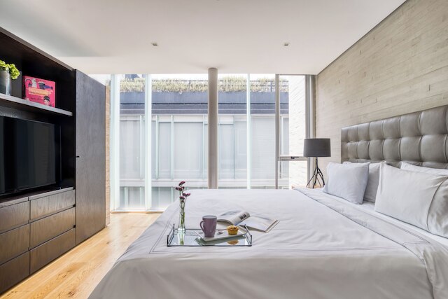 AR 218 ホテル バイ ULIV