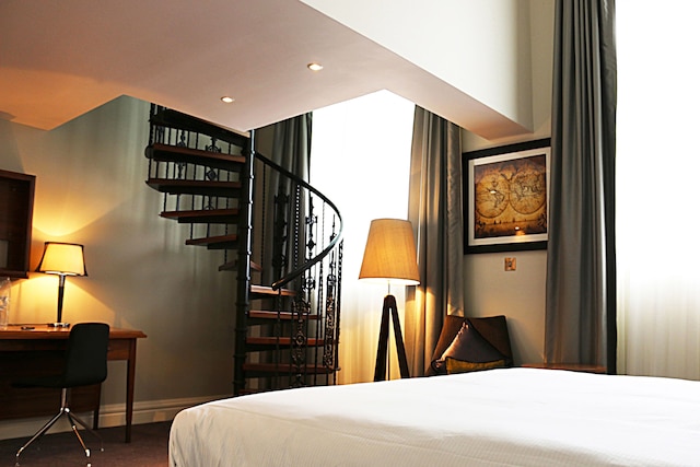 ダブルツリー バイ ヒルトン ホテル & スパ リバプール