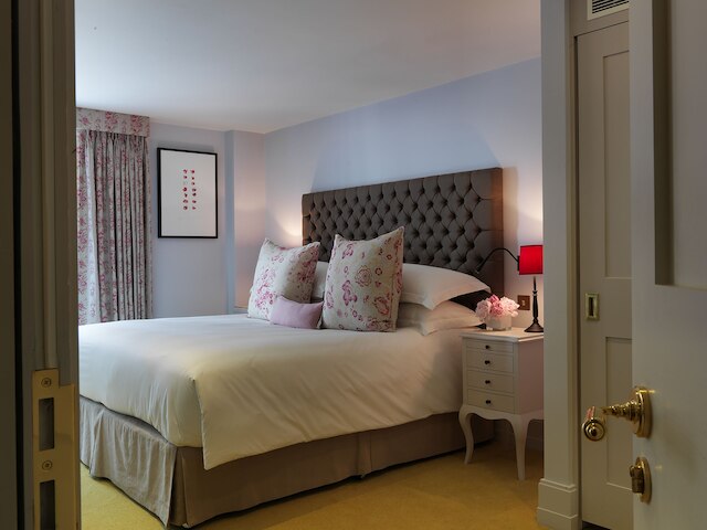 シュヴァル ナイツブリッジ