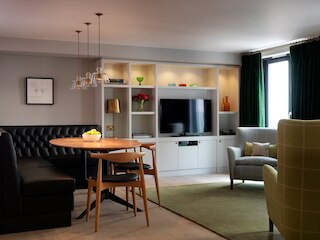 シュヴァル ナイツブリッジ