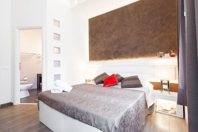 タウンハウス フォンタナ ディ トレビ