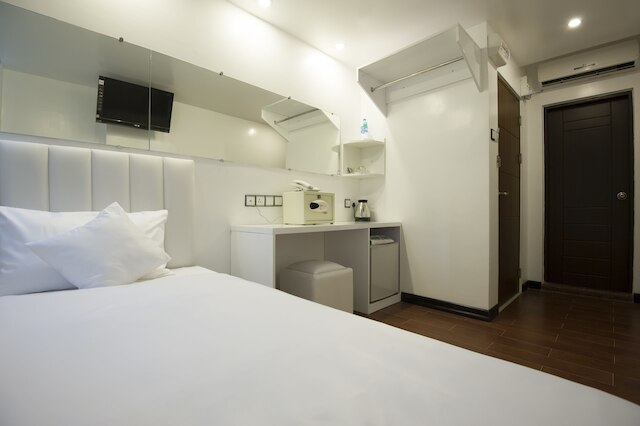 クローバー ホテル シティ センター