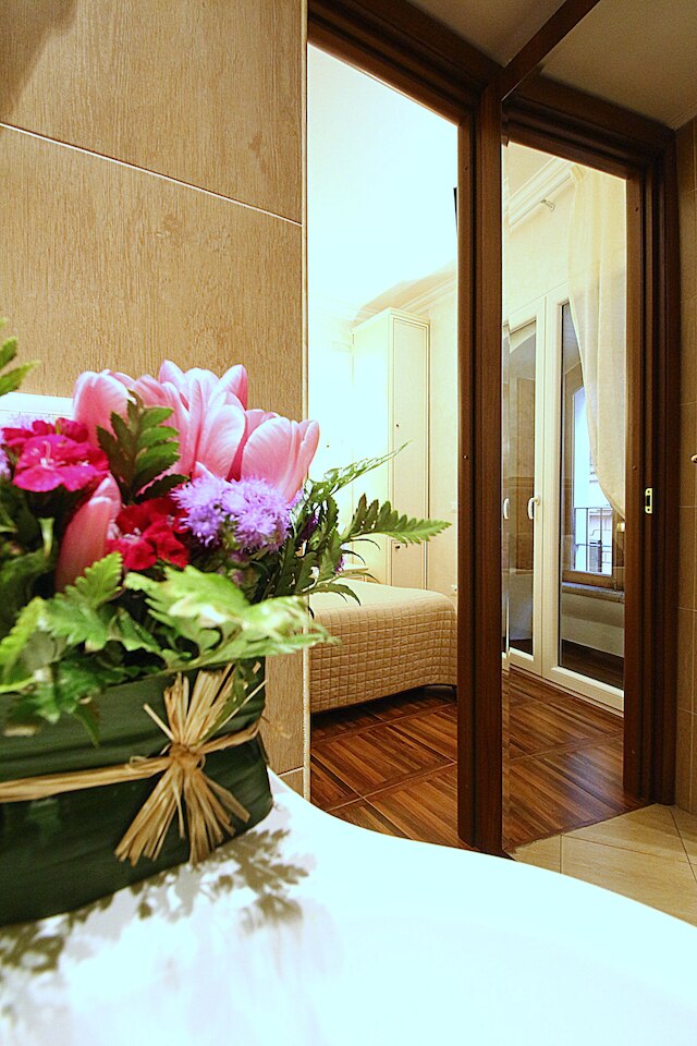 ロカンダナヴォ－ナ