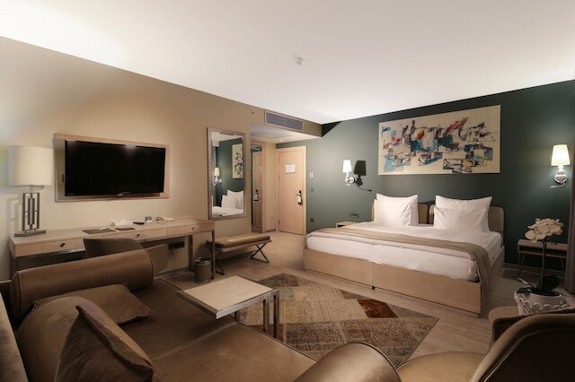 ザ ゲート アタシェヒル ファイナンス センター