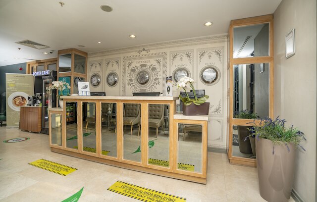 ザ ゲート アタシェヒル ファイナンス センター