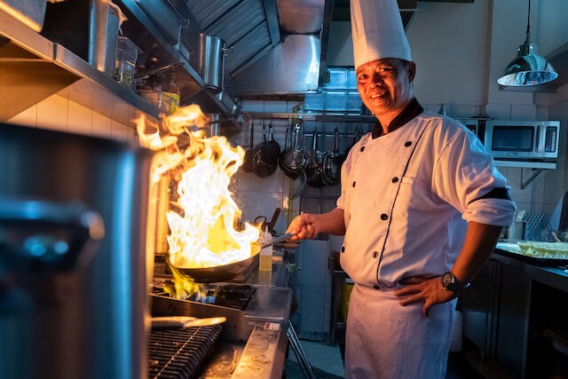 ABISHAホテルサヌール