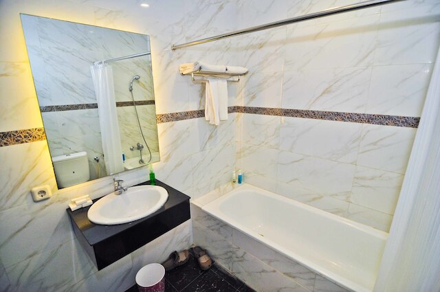 ABISHAホテルサヌール