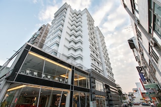 ホテル ハーイ シンミン (嘉義 HOTEL HI 新民店)