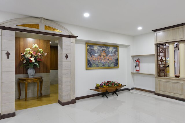 ナイス パレス ホテル