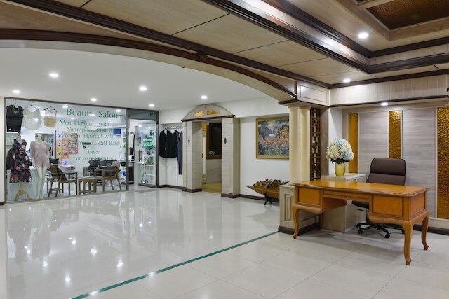 ナイス パレス ホテル