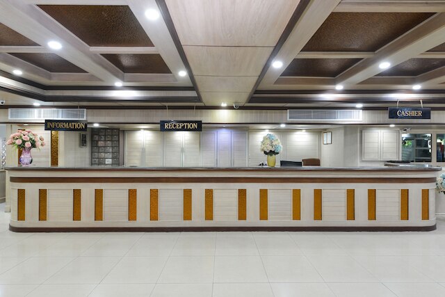 ナイス パレス ホテル