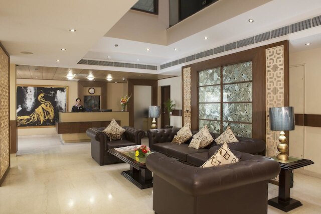 ジ アテナ ホテル