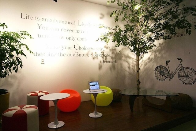 ホテル アット ヌーン