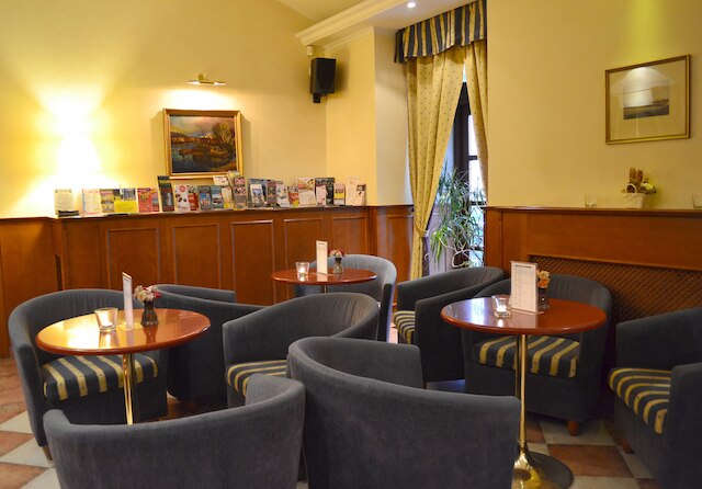 ホテル アルベス