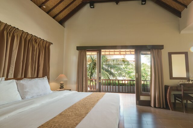 アルティニビスマウブドホテル