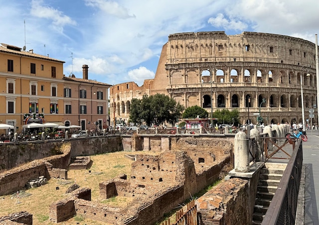 ファースト フロア