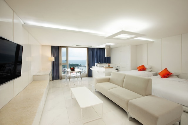 From H Oceanpalace Hotel Jeju