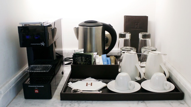 エルミタージュ，トリビュートポートフォリオホテル，ジャカルタ