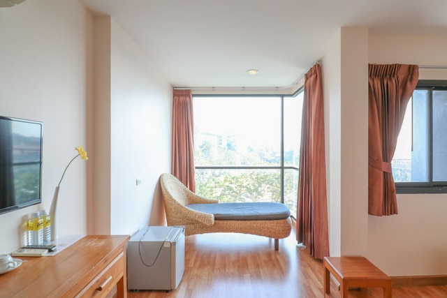 ザク レジデンス