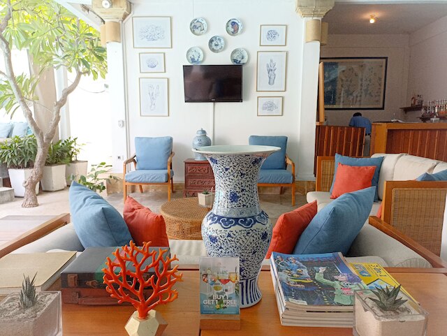 ヴィラ アルマリク