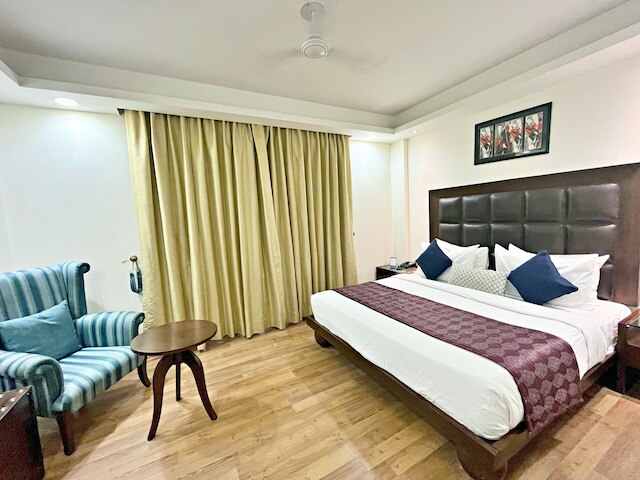 ザ・グランド・オリオン - カイラシュ・コロニー