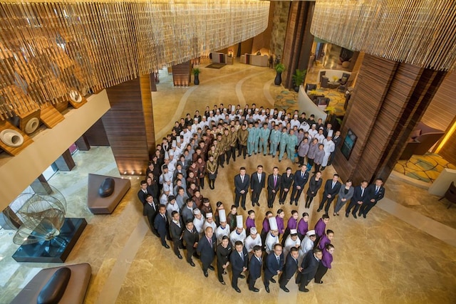 グランド スカイライト インターナショナル ホテル グイヤン (深セン中航城格蘭雲天大酒店)