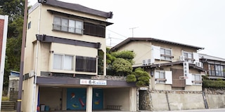 Guesthouse 菊水旅館