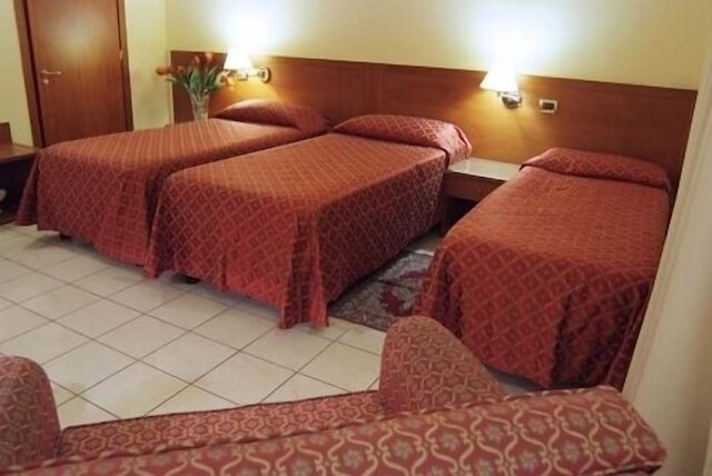 ホテル アドリア